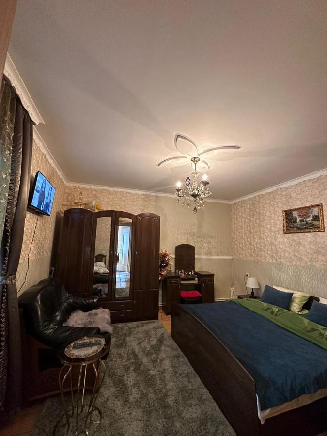 Guest House Elguja Qushashvili Kazbegi Eksteriør billede